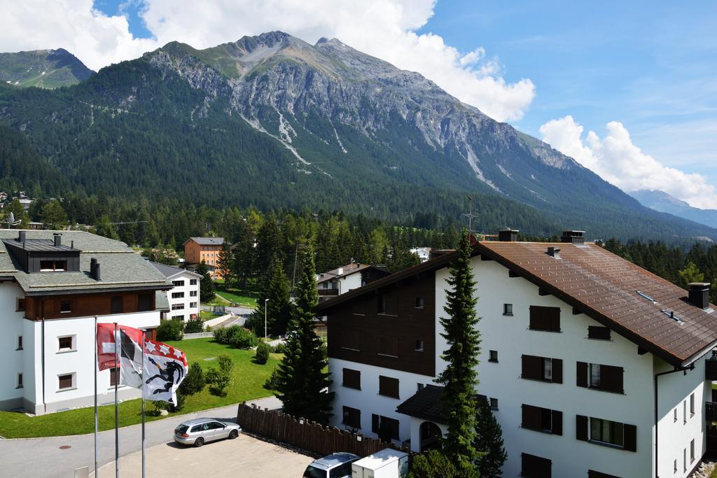 Ferienwohnungen Chesa Clois 24 Ленцерхайде Экстерьер фото